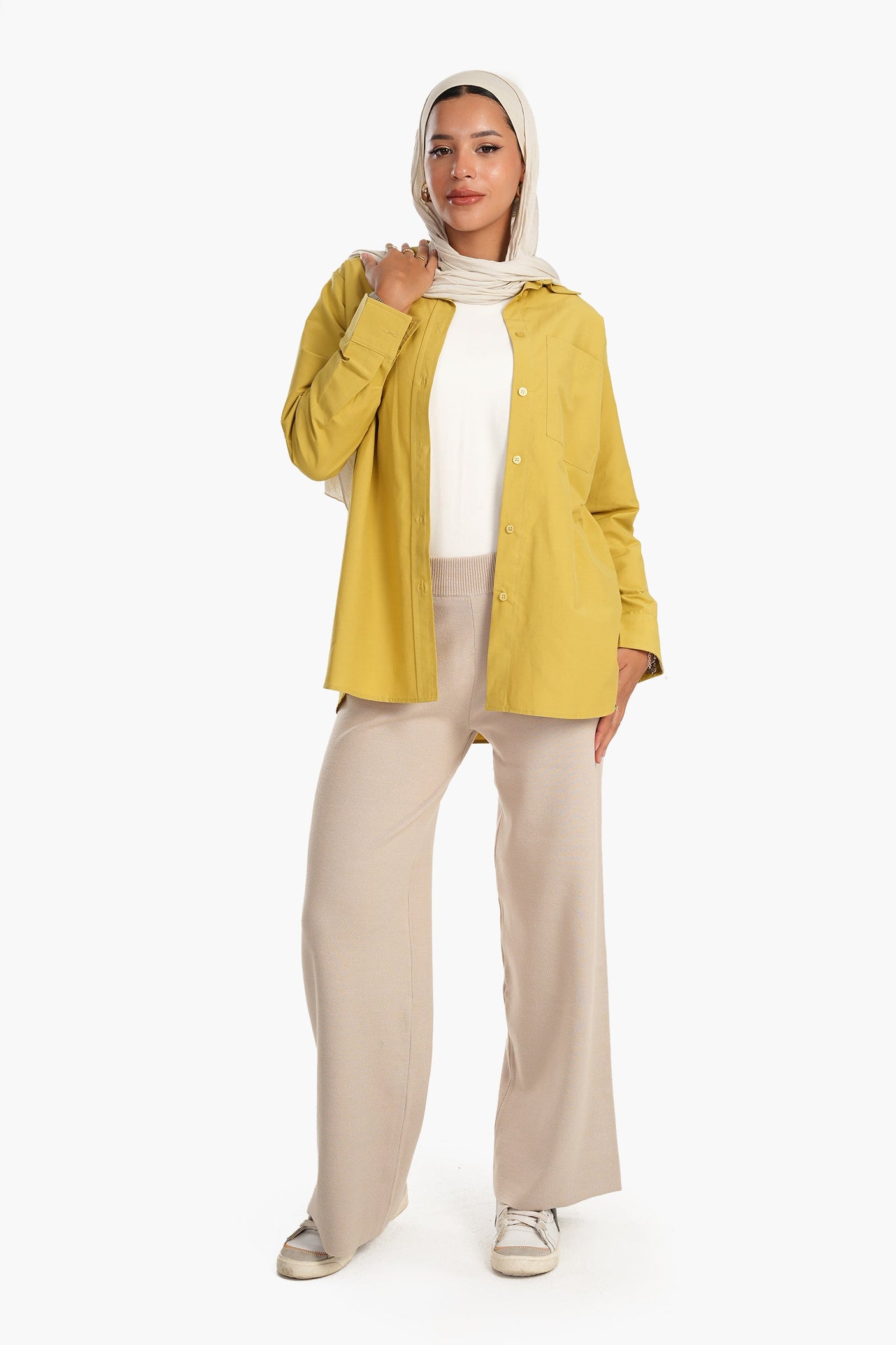 كارينا - قميص من مزيج القطن بأزرار سفلية