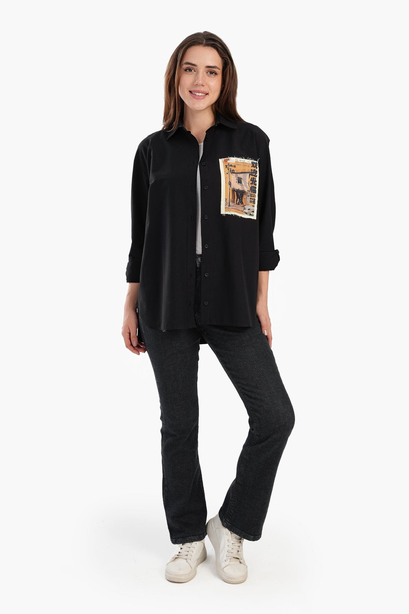 كارينا - قميص بجيب مطبوع