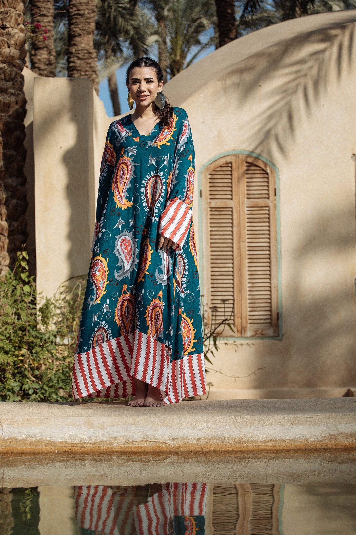 كارينا - عباية فسكوز ملونة