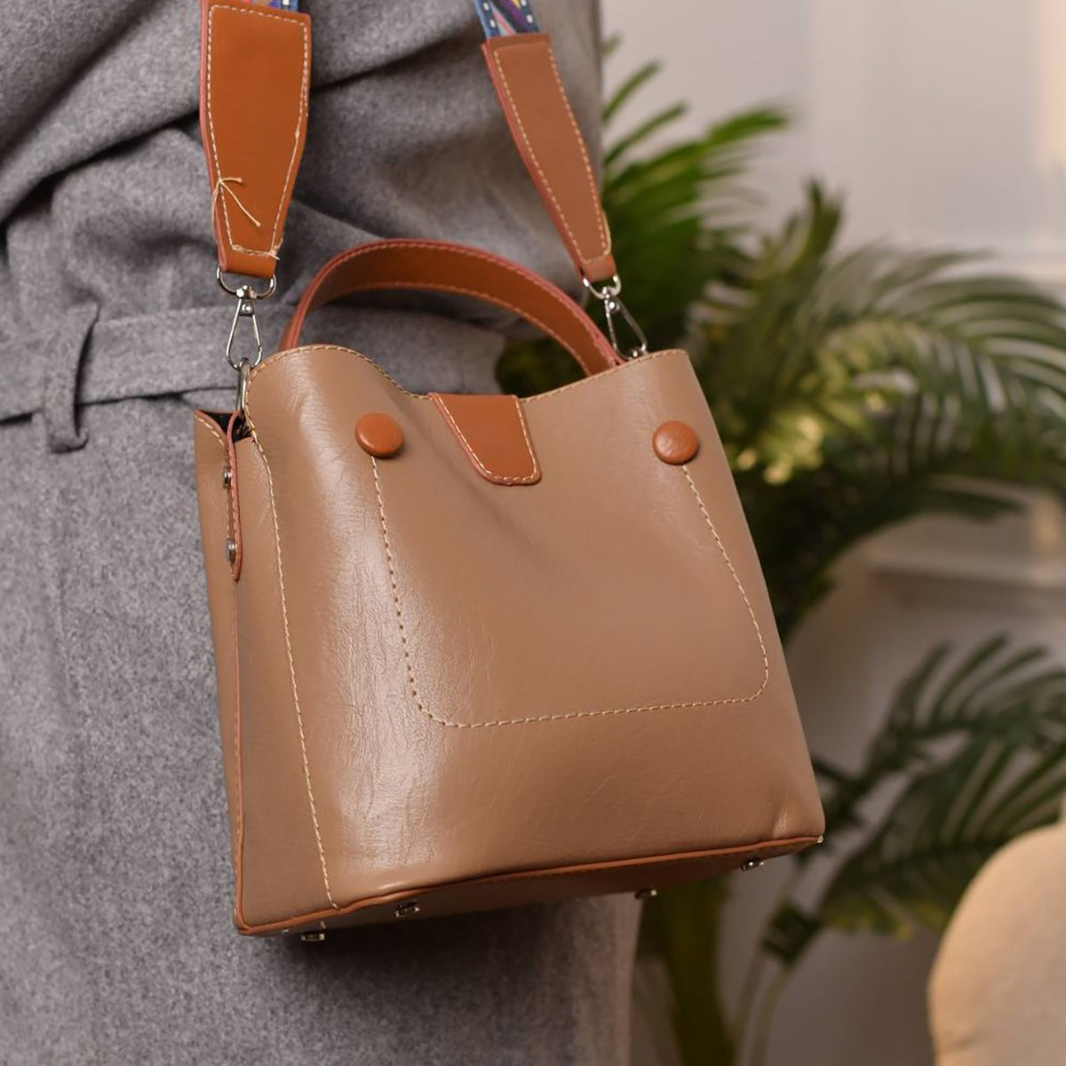 Booria - Women Hand Bag with Cross Hand