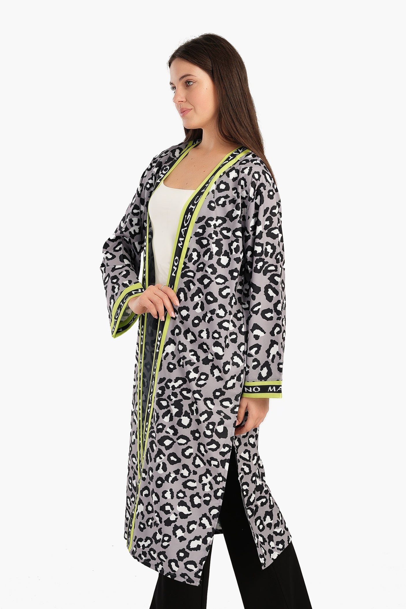 كارينا - كيمونو لا يوجد خطر ولا سحر