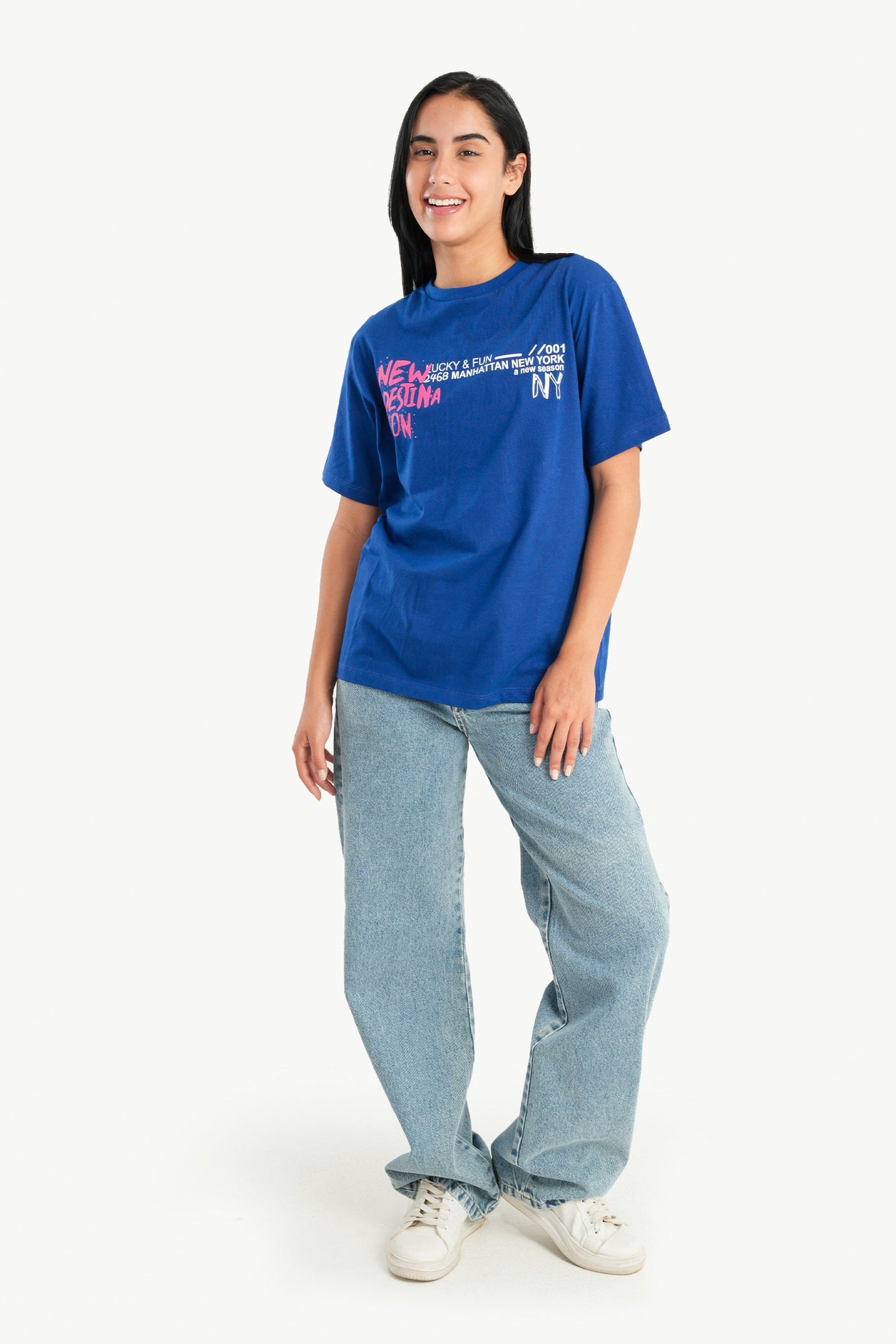 كارينا - تي شيرت أزرق مطبوع للنساء