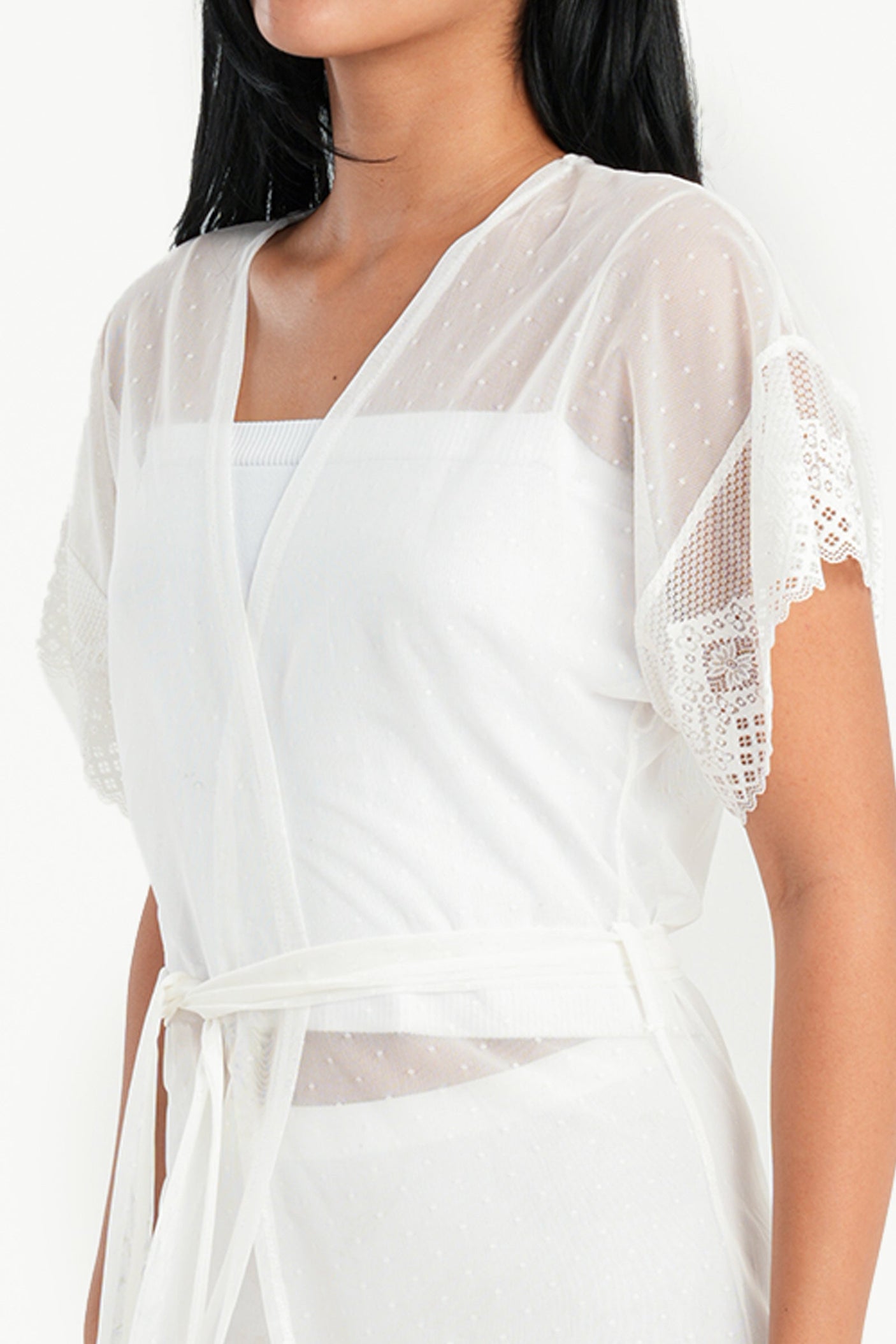 كارينا - رداء الأورجانزا منقط مع الدانتيل  للنساء