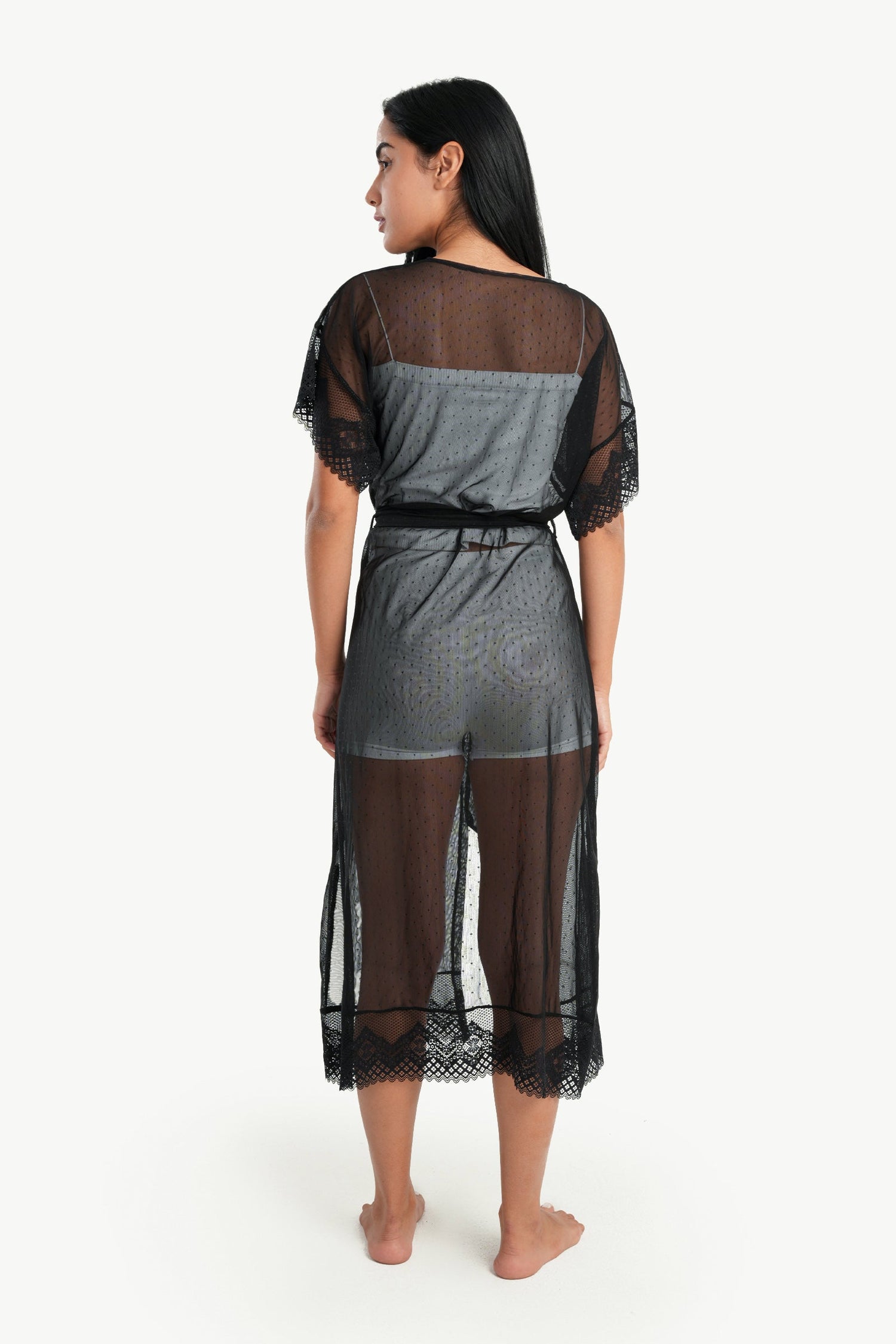 كارينا - رداء الأورجانزا منقط مع الدانتيل  للنساء