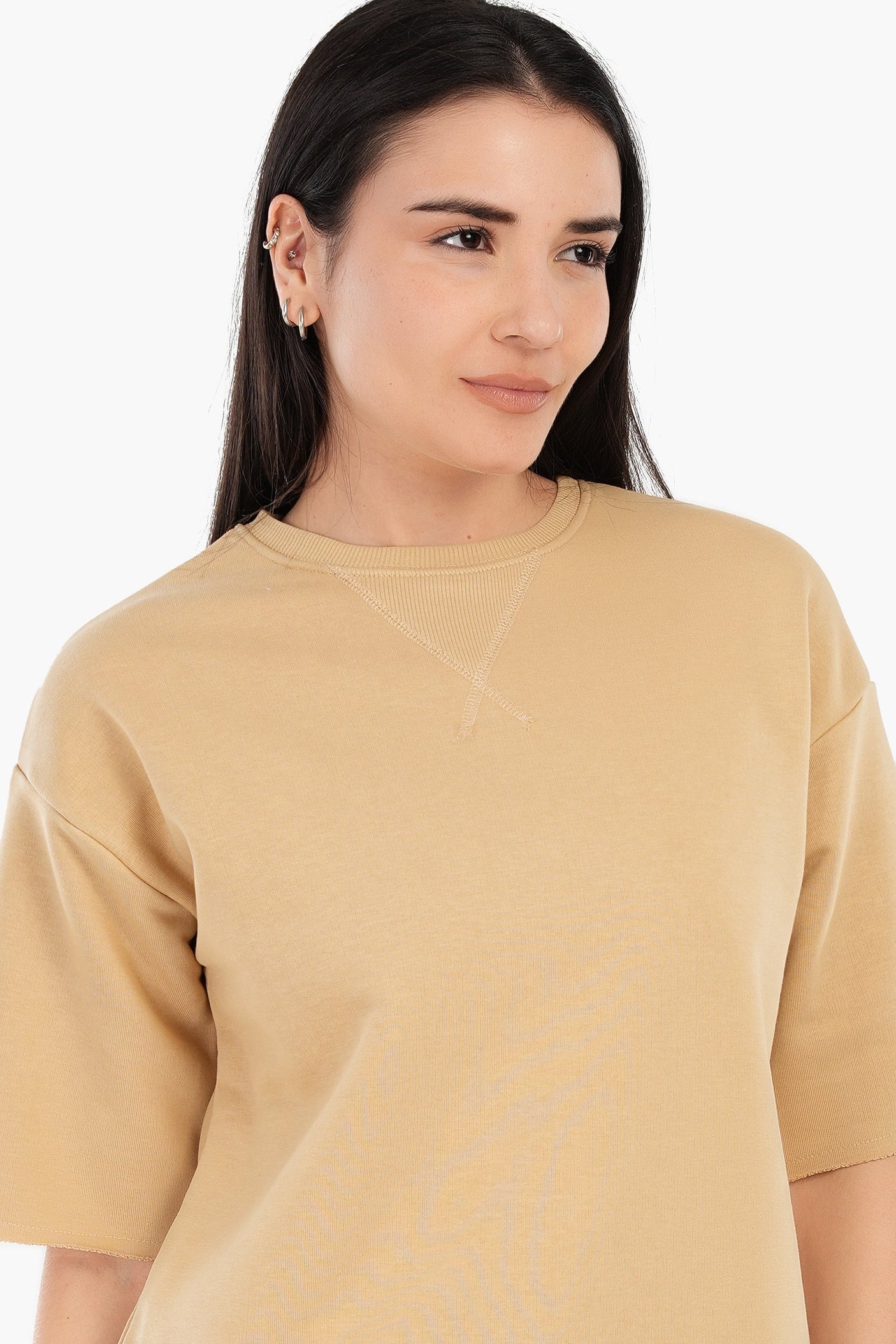 Carina - Ribbed Crew Neck T-Shirt