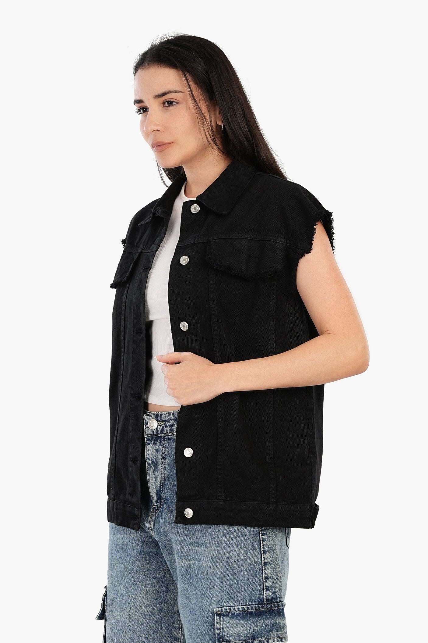 كارينا - سترة من الدنيم بحاشية خام