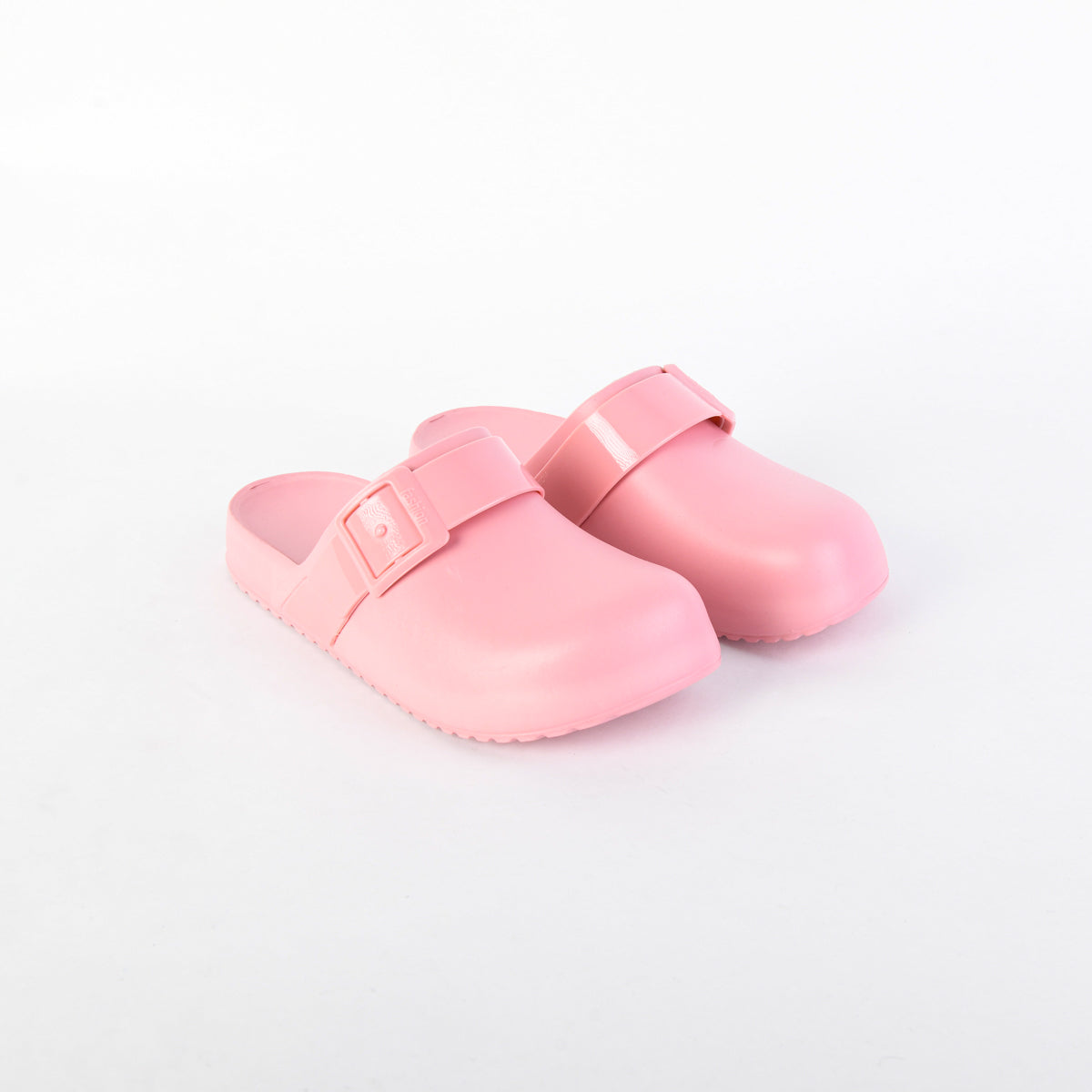 كيكس شو - كلوج سيليكون مريح مزين بإبزيم غلق