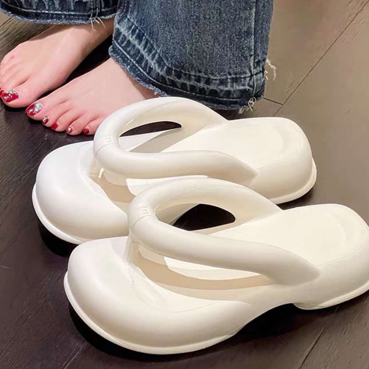 إتمني - شبشب إيفا لداخل وخارج المنزل للنساء