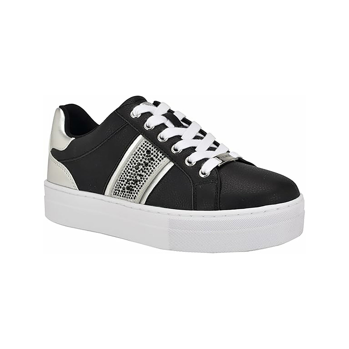 Nine West - حذاء رياضي بنعل سميك من Gator