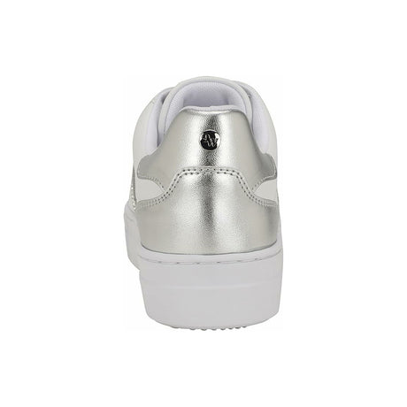 Nine West - حذاء رياضي بنعل سميك من Gator