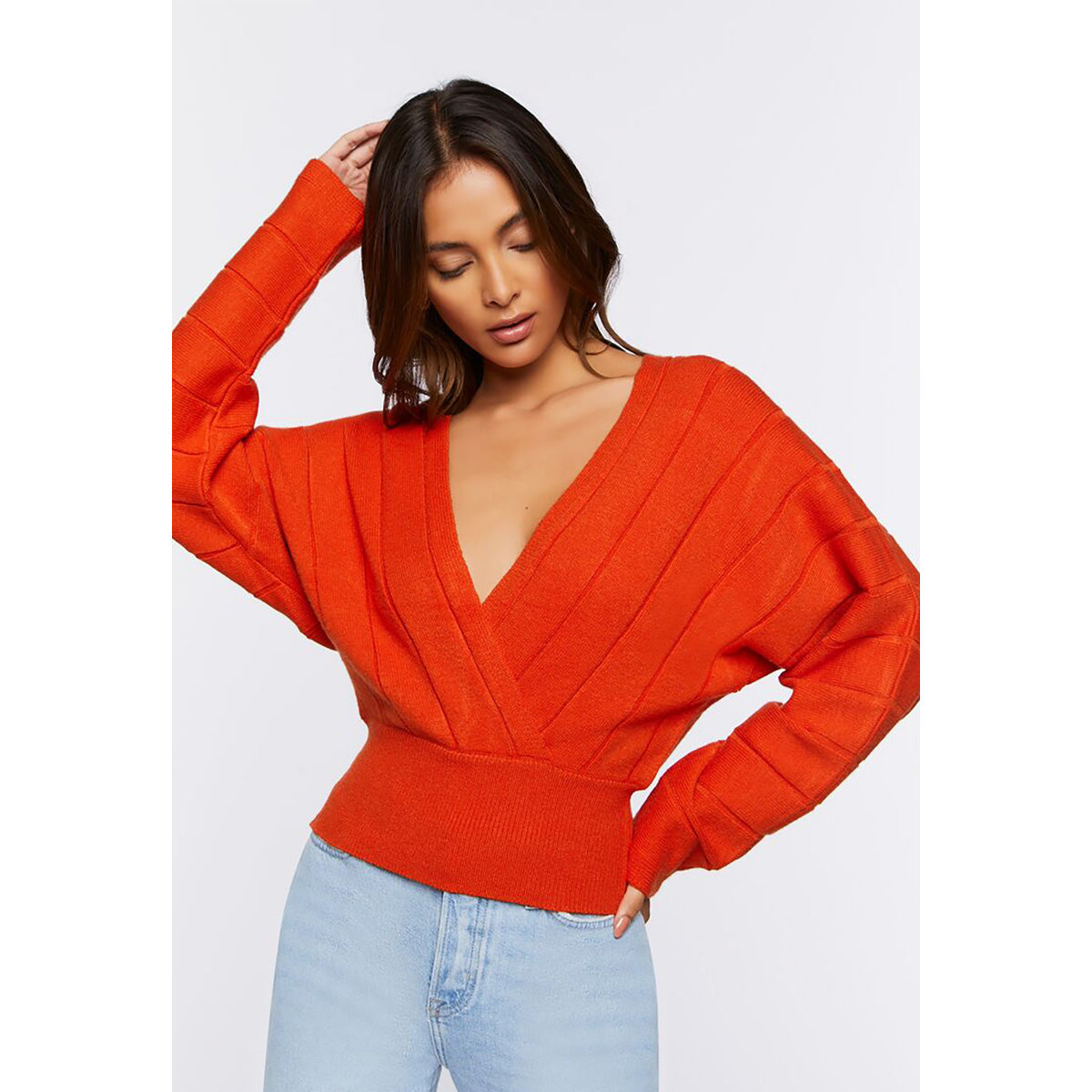 فوريفر 21 - بلوفر طويل الأكمام برقبة على شكل حرف V للنساء - يباع بواسطة اف اى جى