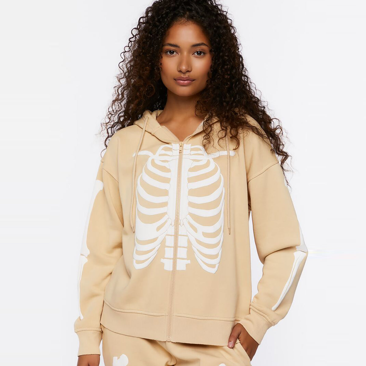 فوريفر 21 - هودي هيكل عظمي للنساء - يباع بواسطة اف اى جى