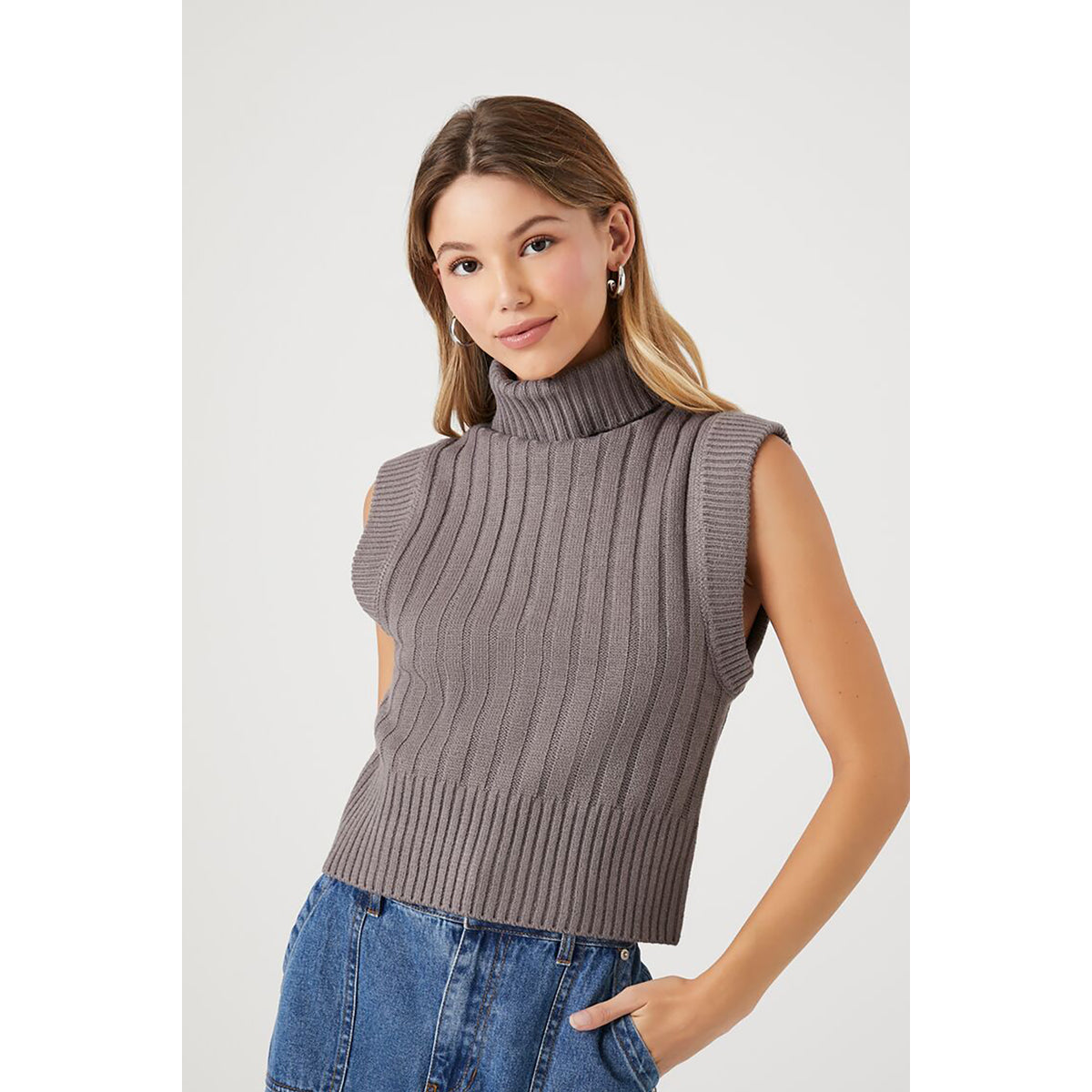 فوريفر 21 - بلوزة محبوكة بياقة مدورة للنساء - يباع بواسطة اف اى جى