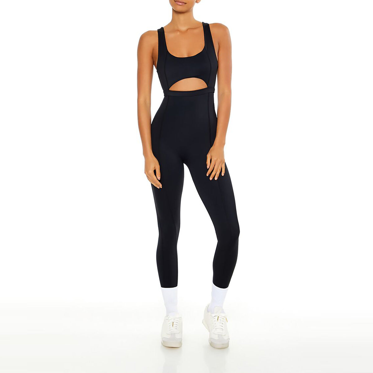 فوريفر 21 - جمبسوت للنساء - يباع بواسطة اف اى جى