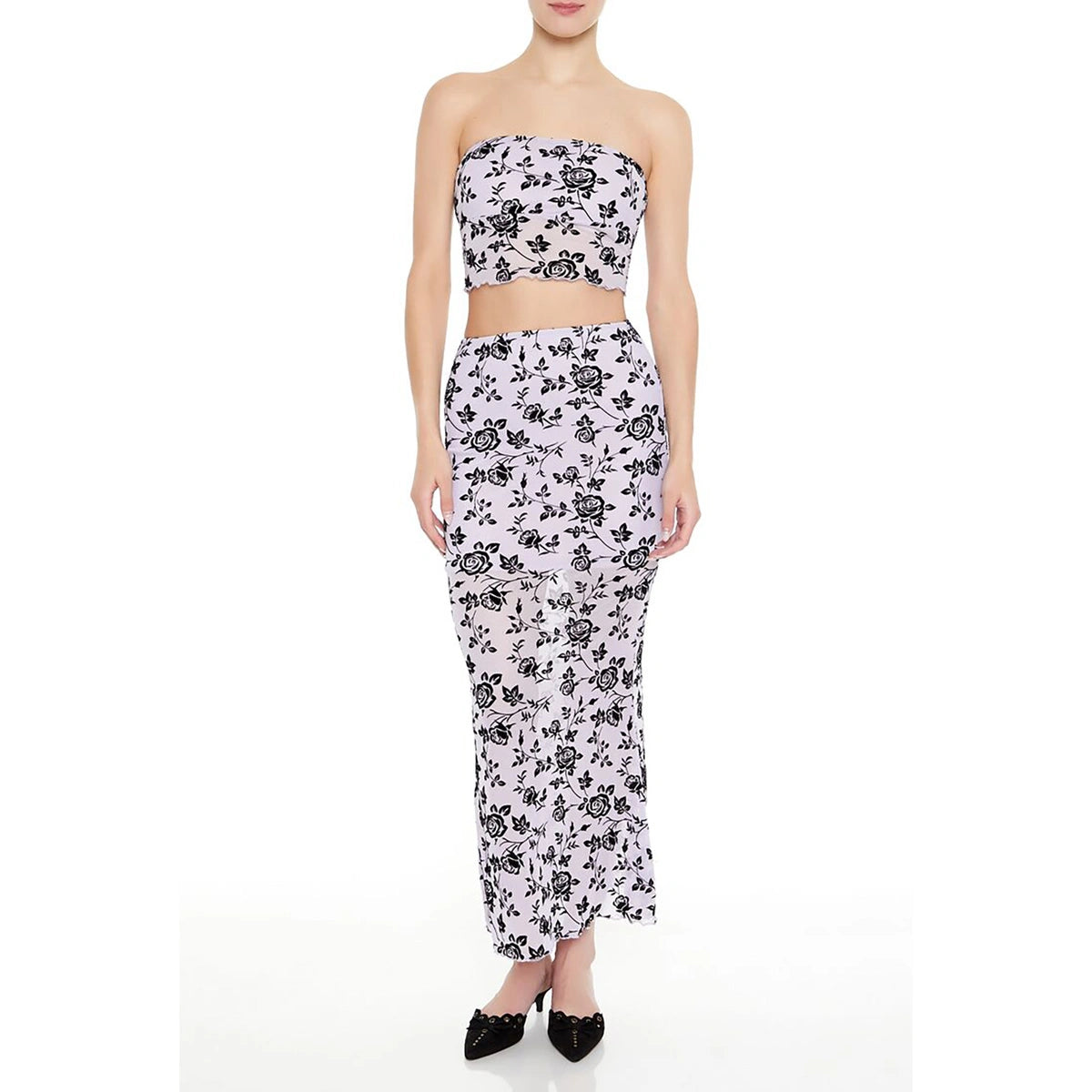 فوريفر 21 - طقم تنورة وتنورة من الدانتيل الزهري - يُباع بواسطة اف اي جي