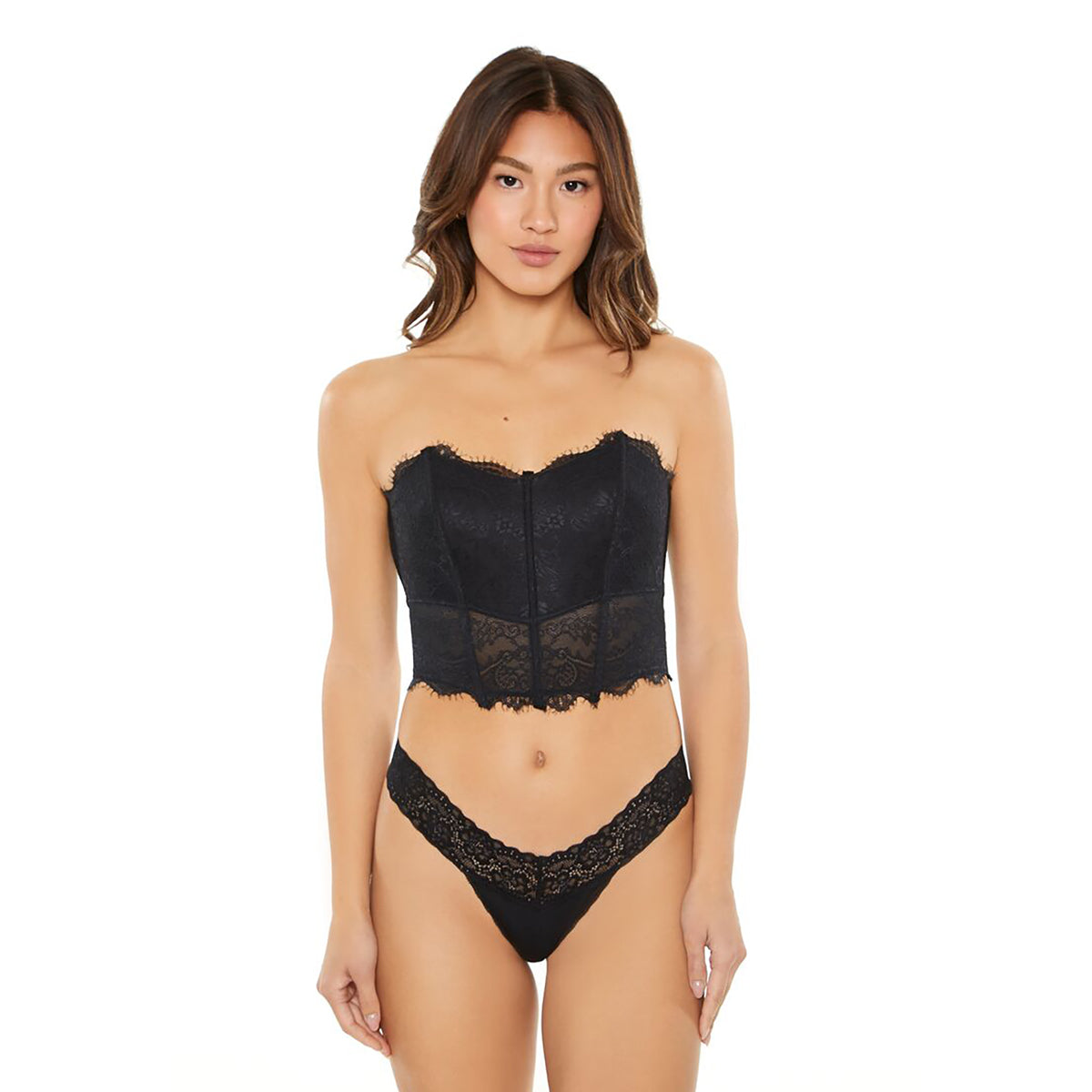 فوريفر 21 - سراويل داخلية بأشرطة من الدانتيل للنساء - يباع بواسطة اف اى جى