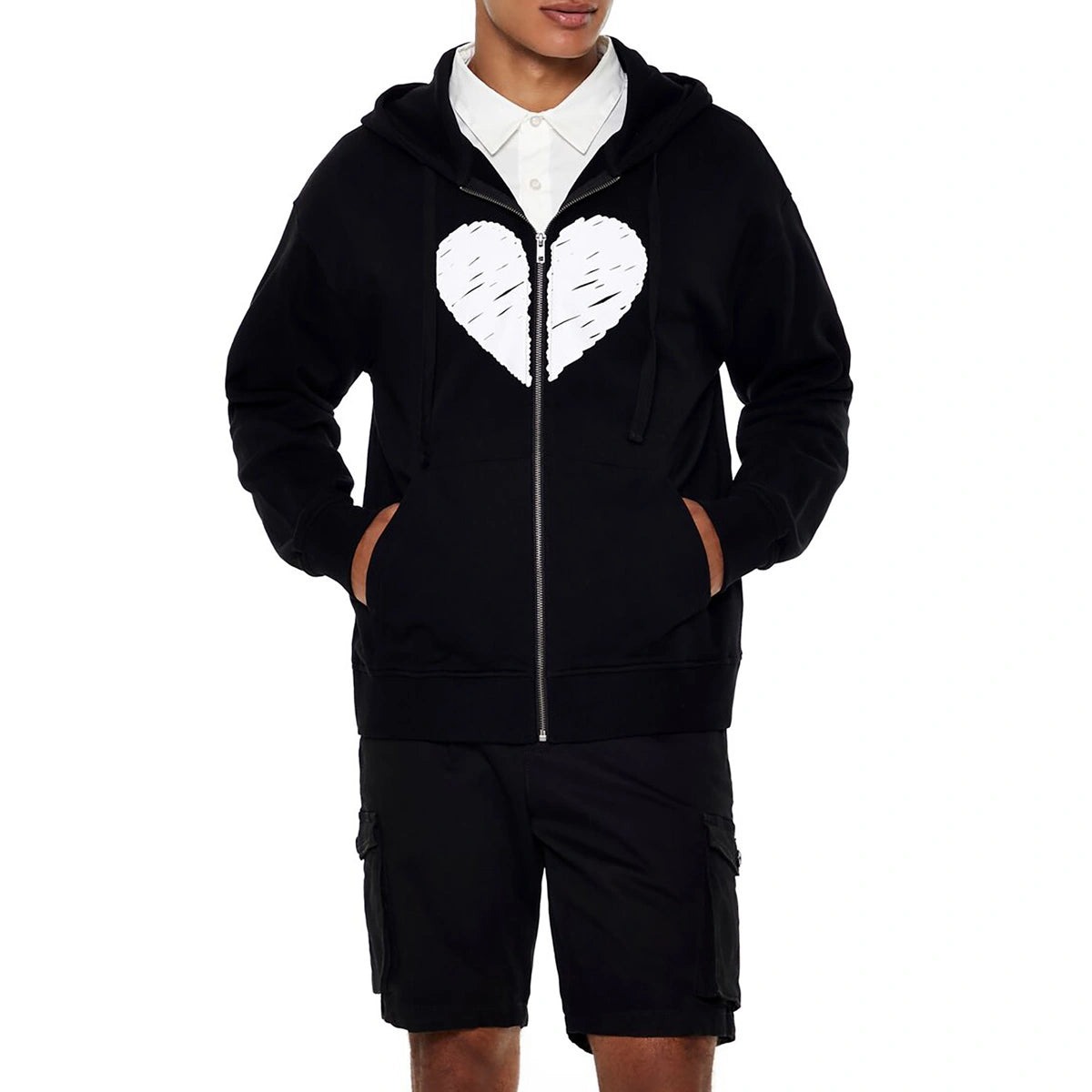 فوريفر 21 - سترة بغطاء للرأس بسحاب من Love Factory Inc - تُباع بواسطة اف اي جي