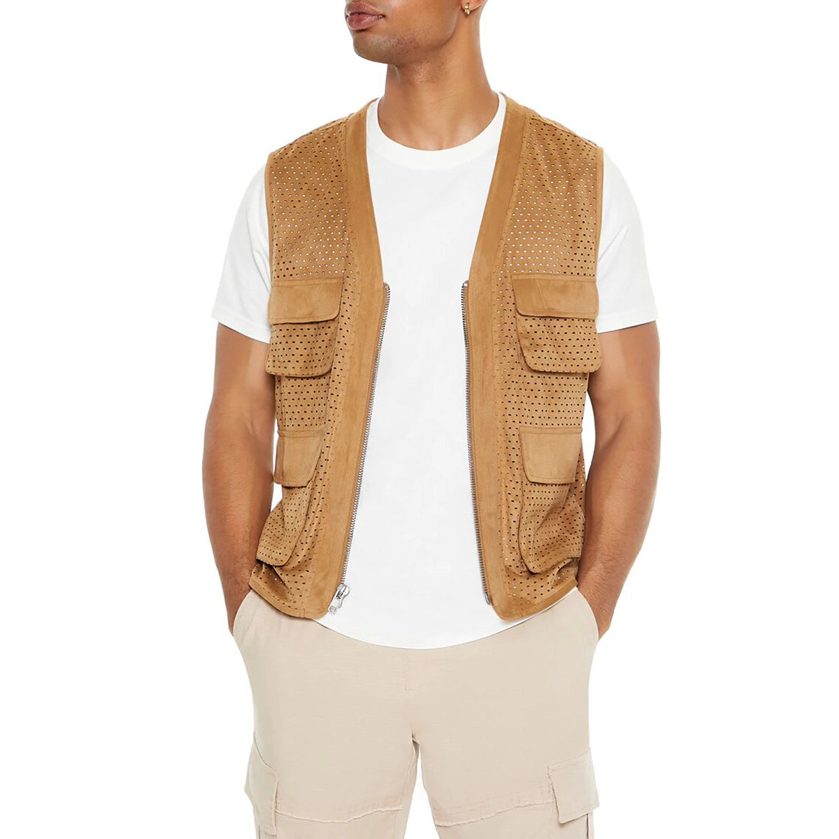 فوريفر 21 - سترة كارجو مثقوبة من جلد الغزال الصناعي - تم بيعها بواسطة اف اي جي