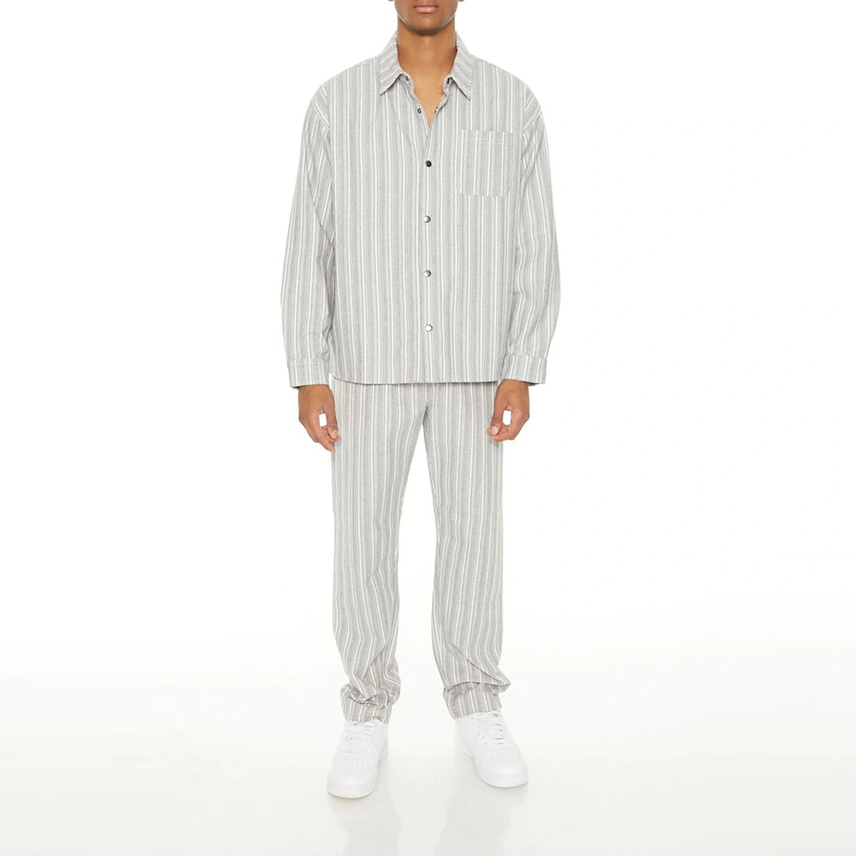 فوريفر 21 - سترة مخططة - تُباع بواسطة اف اي جي