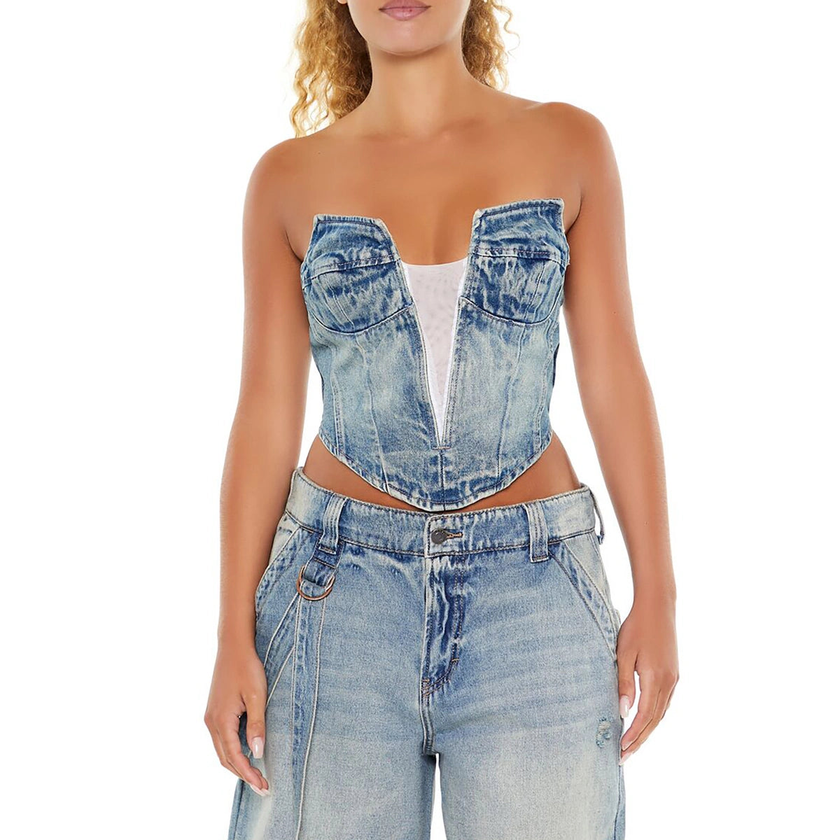 فوريفر 21 - بلوزة قصيرة من قماش الدنيم والشبك - تُباع بواسطة اف اي جي