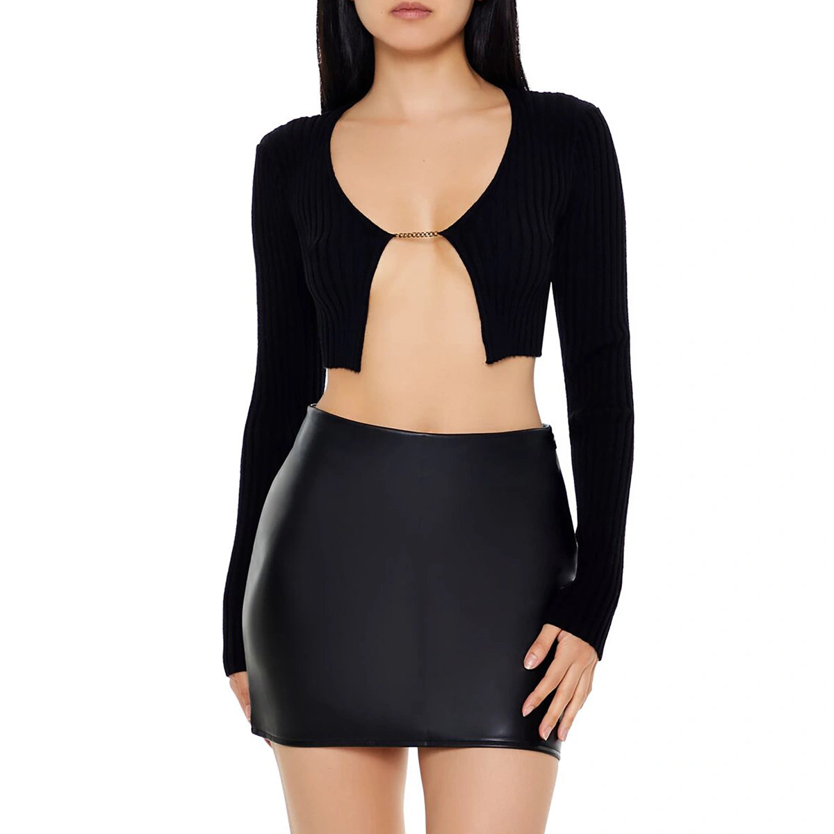 فوريفر 21 - سترة صوفية قصيرة بسلسلة - تم بيعها بواسطة اف اي جي