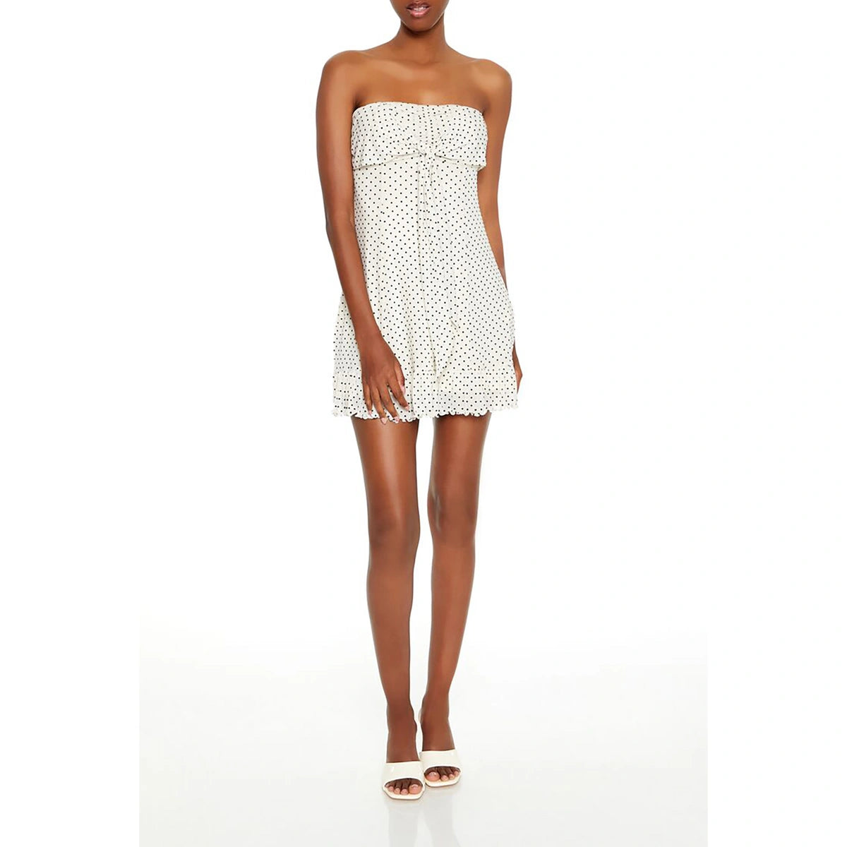 فوريفر 21 - فستان قصير منقط بدون حمالات - يُباع بواسطة اف اي جي