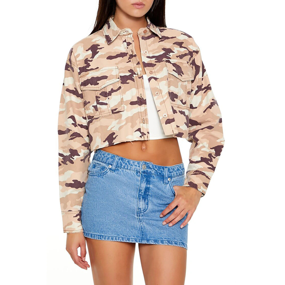 فوريفر 21 - قميص تويل بطبعة مموهة - يُباع بواسطة اف اي جي