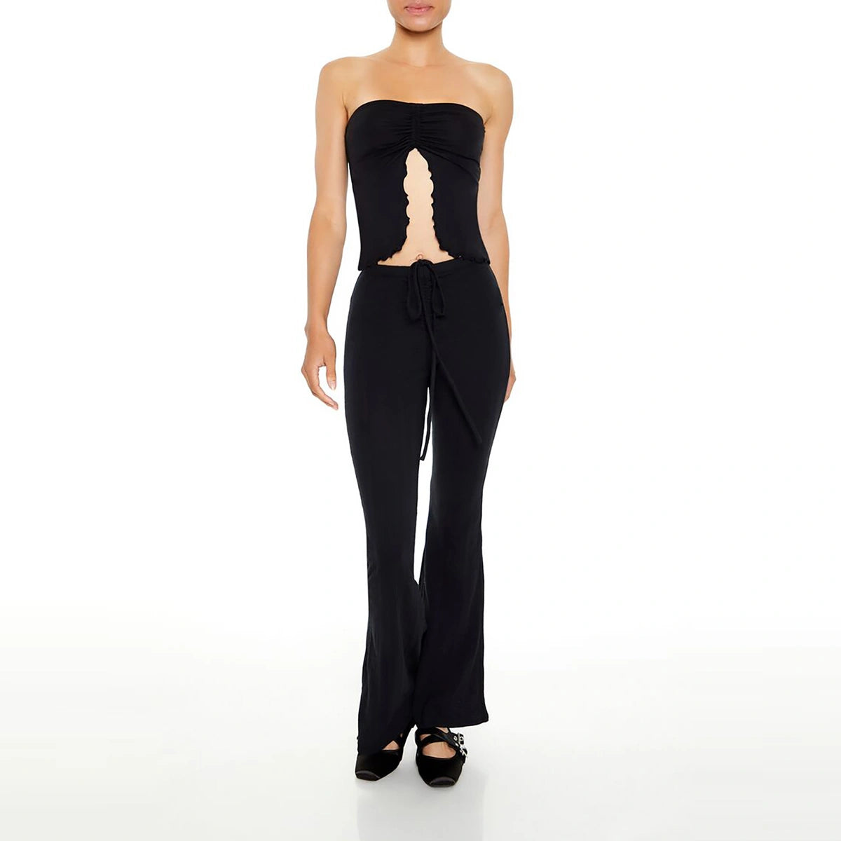 فوريفر 21 - Ruched Flare Leggings - تم بيعه بواسطة اف اي جي