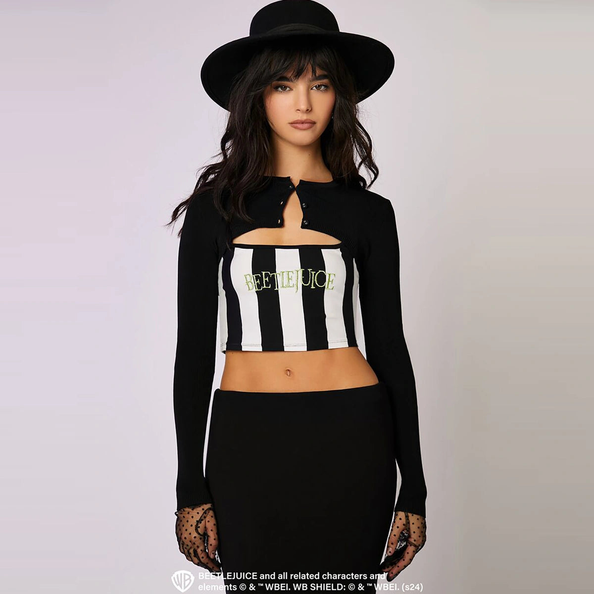 فوريفر 21 - Beetlejuice Beetlejuice قميص قصير مخطط - يُباع بواسطة اف اي جي