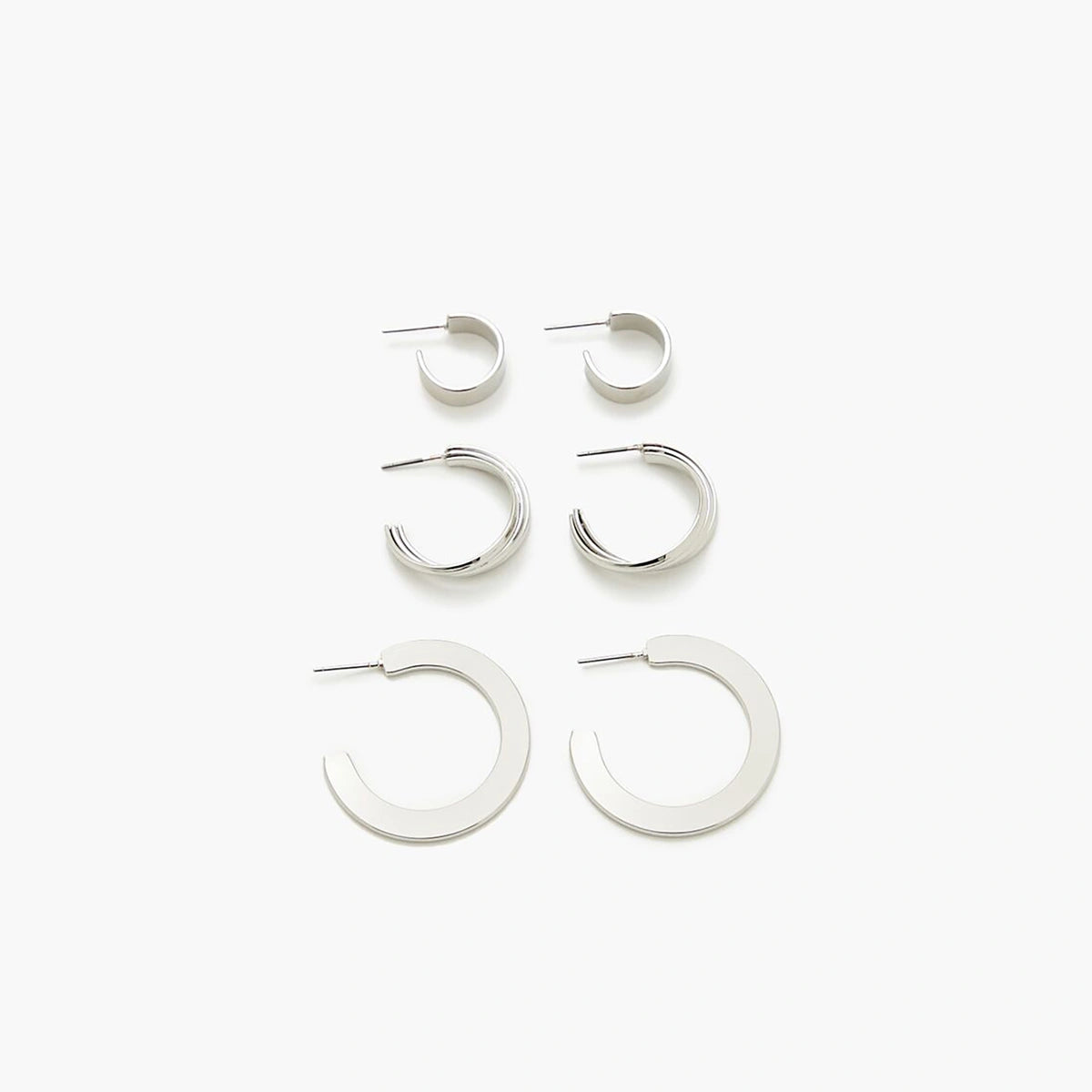 فوريفر 21 - مجموعة أقراط ناعمة متعددة الحلقات - تُباع بواسطة اف اي جي