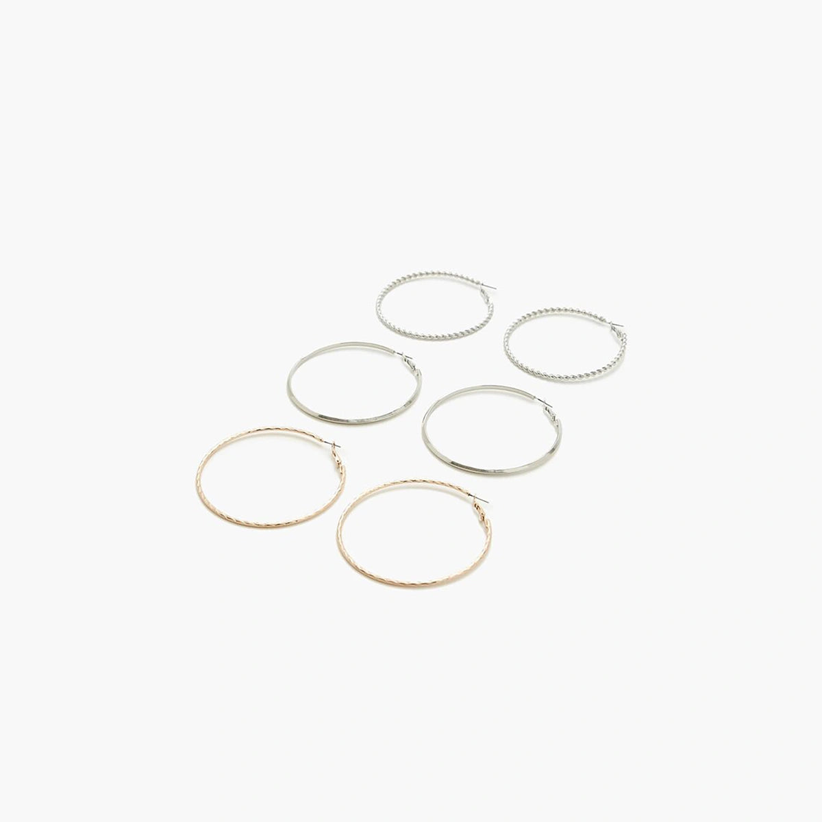 فوريفر 21 - مجموعة أقراط دائرية محفورة - تم بيعها بواسطة اف اي جي