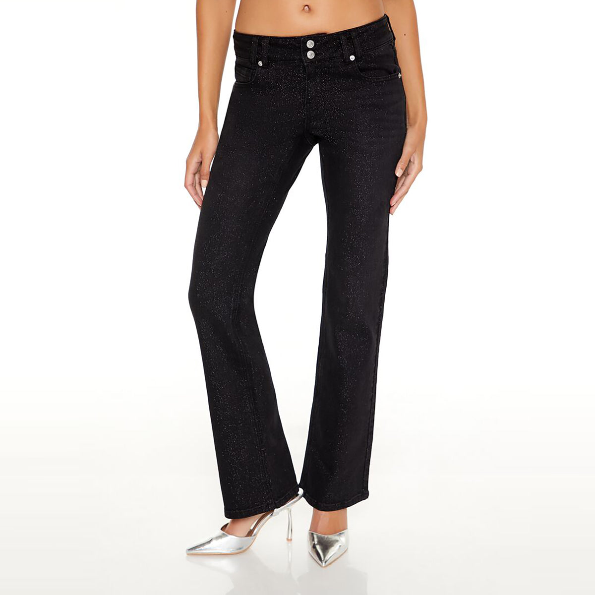 فوريفر 21 - بنطال جينز بقصّة واسعة ومنخفضة الخصر ومزين بالترتر للنساء - يباع بواسطة اف اى جى