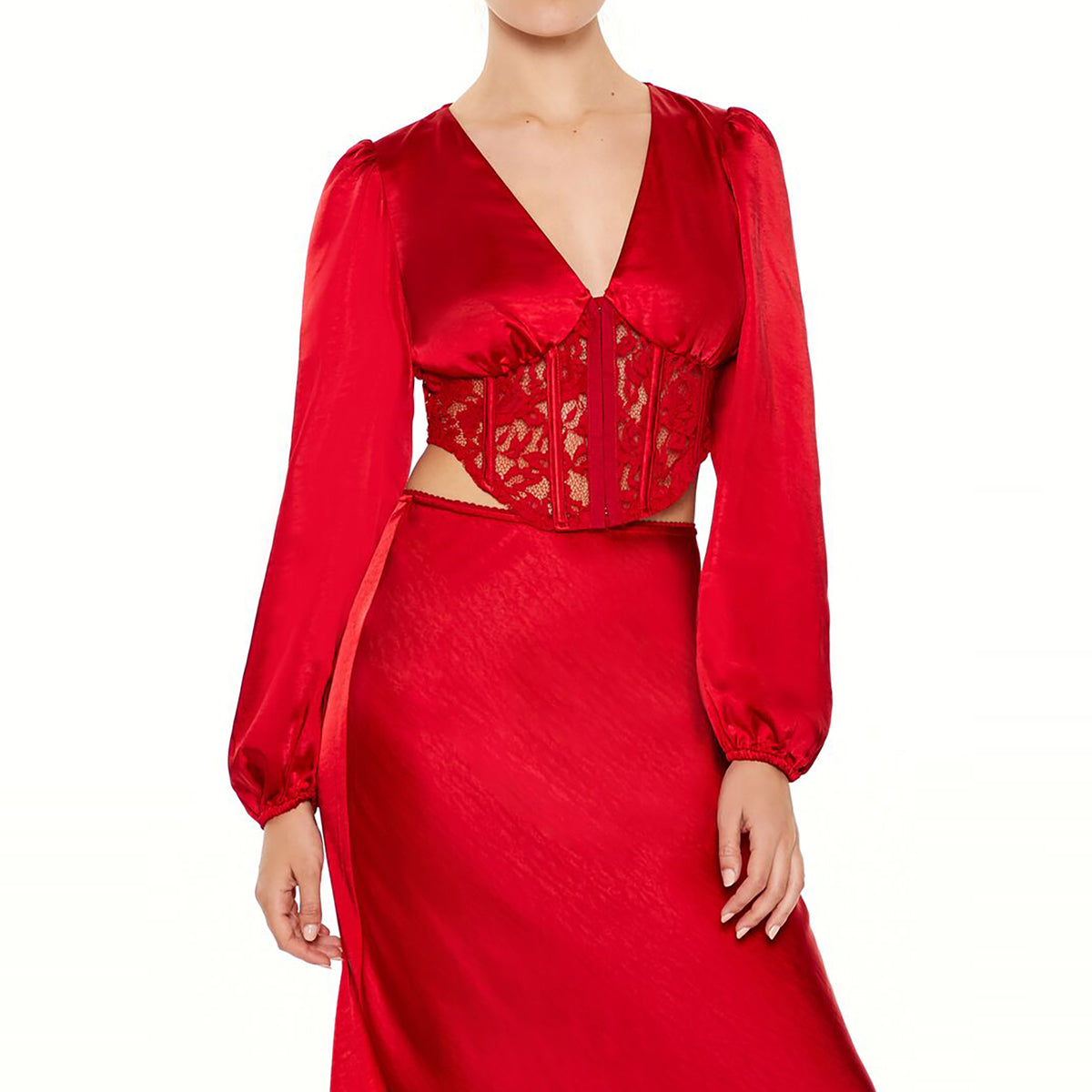 فوريفر 21 - توب قصير من الساتان والدانتيل للنساء - يباع بواسطة اف اى جى