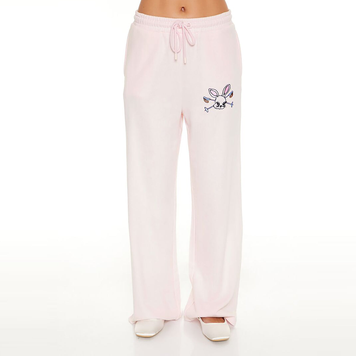 فوريفر 21 - بنطال رياضي مطرز برسومات أرنب التزلج للنساء - يباع بواسطة اف اى جى