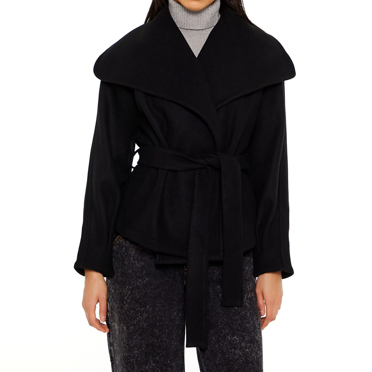 فوريفر 21 - معطف قصير مزدوج الصدر للنساء - يباع بواسطة اف اى جى