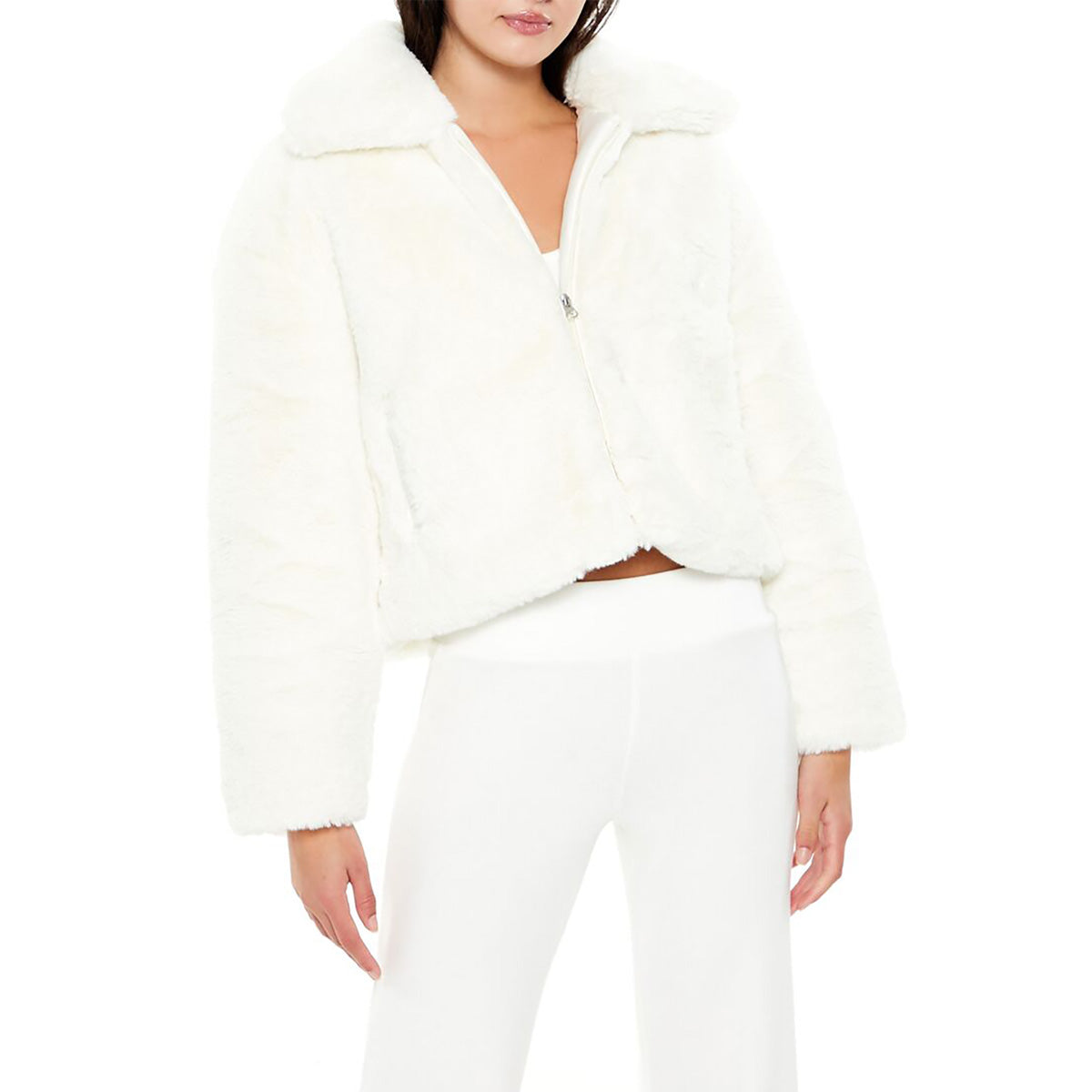 فوريفر 21 - معطف القطيفة للنساء - يباع بواسطة اف اى جى