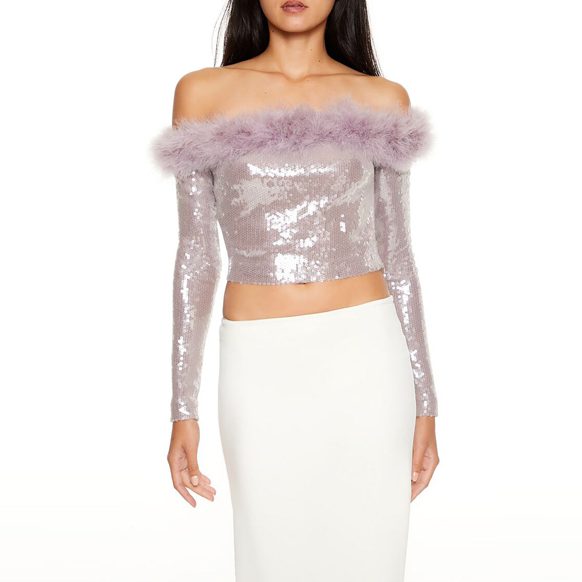 فوريفر 21 - بلوزة قصيرة مزينة بالفرو الصناعي والترتر للنساء - يباع بواسطة اف اى جى