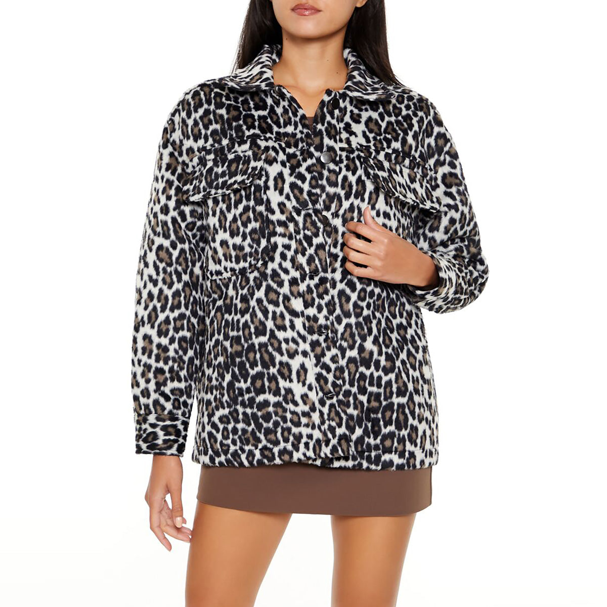 فوريفر 21 - جاكيت من جلد الغزال الصناعي بطبعة جلد النمر للنساء - يباع بواسطة اف اى جى