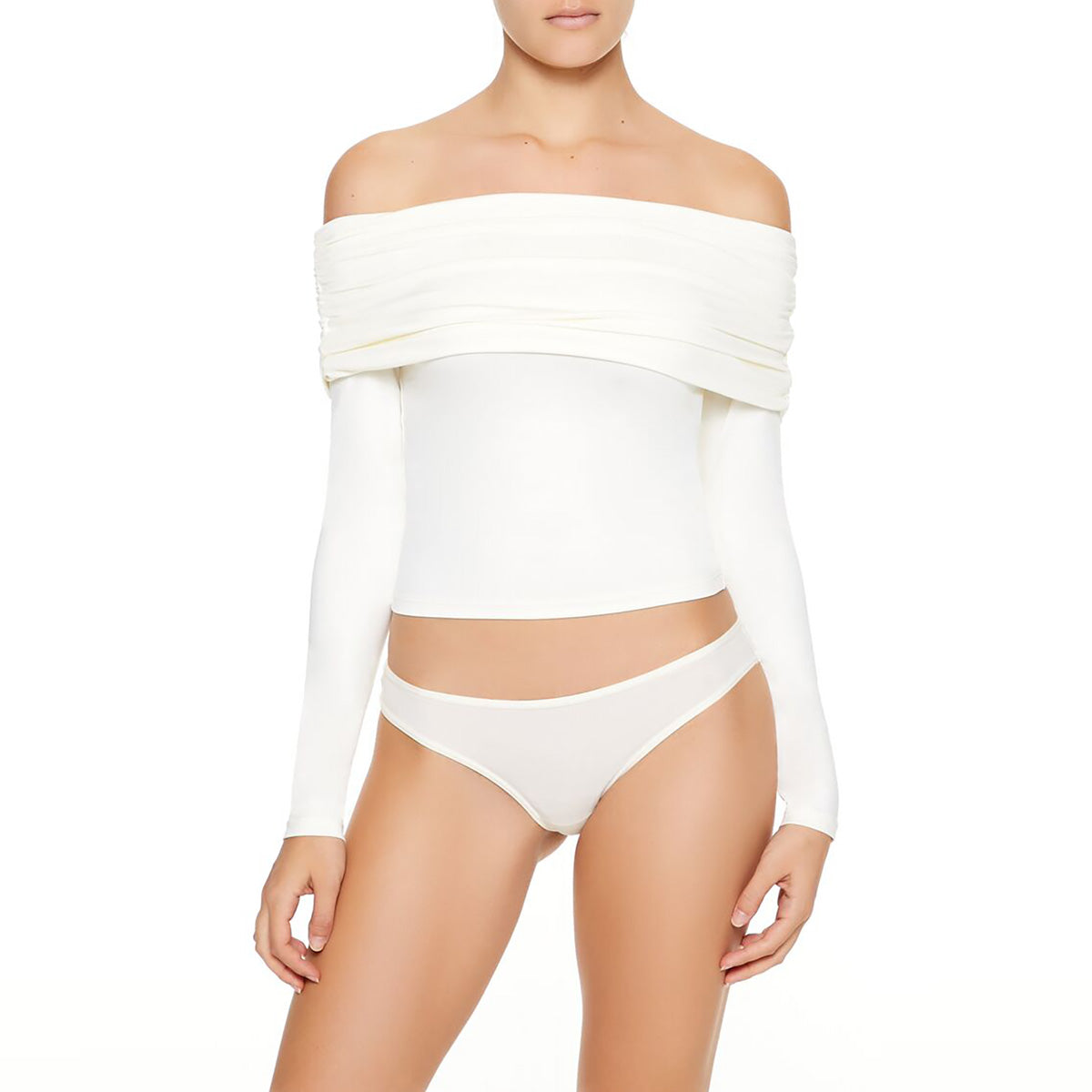 فوريفر 21 - بلوزة مكشوفة الكتفين للنساء - يباع بواسطة اف اى جى