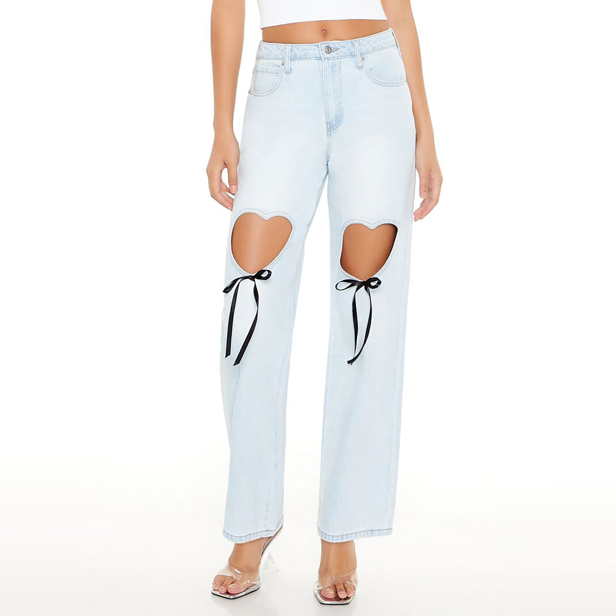 فوريفر 21 - بنطال جينز بخصر مرتفع وفتحات على شكل قلب للنساء - يباع بواسطة اف اى جى