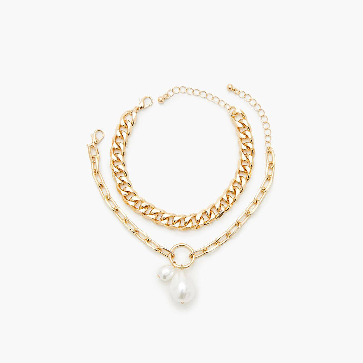 فوريفر 21 - مجموعة أساور من اللؤلؤ الصناعي للنساء - يباع بواسطة اف اى جى