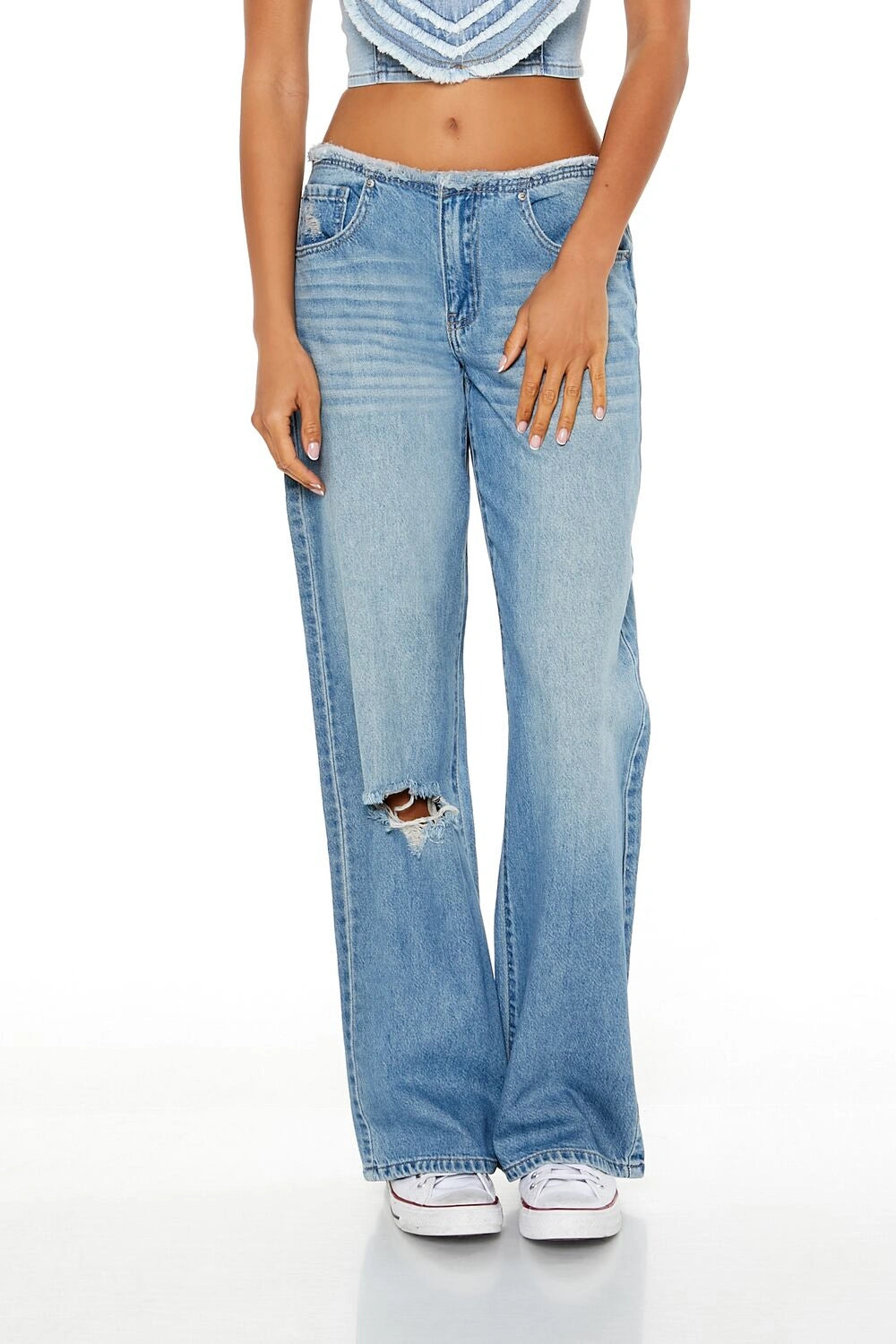 Forever21 -Frayed Low-Rise Baggy Jeans-Women-sold bt FIG