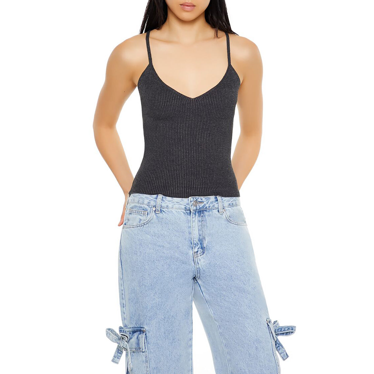 فوريفر 21 - توب محبوك بفتحة رقبة على شكل حرف V للنساء - يباع بواسطة اف اى جى