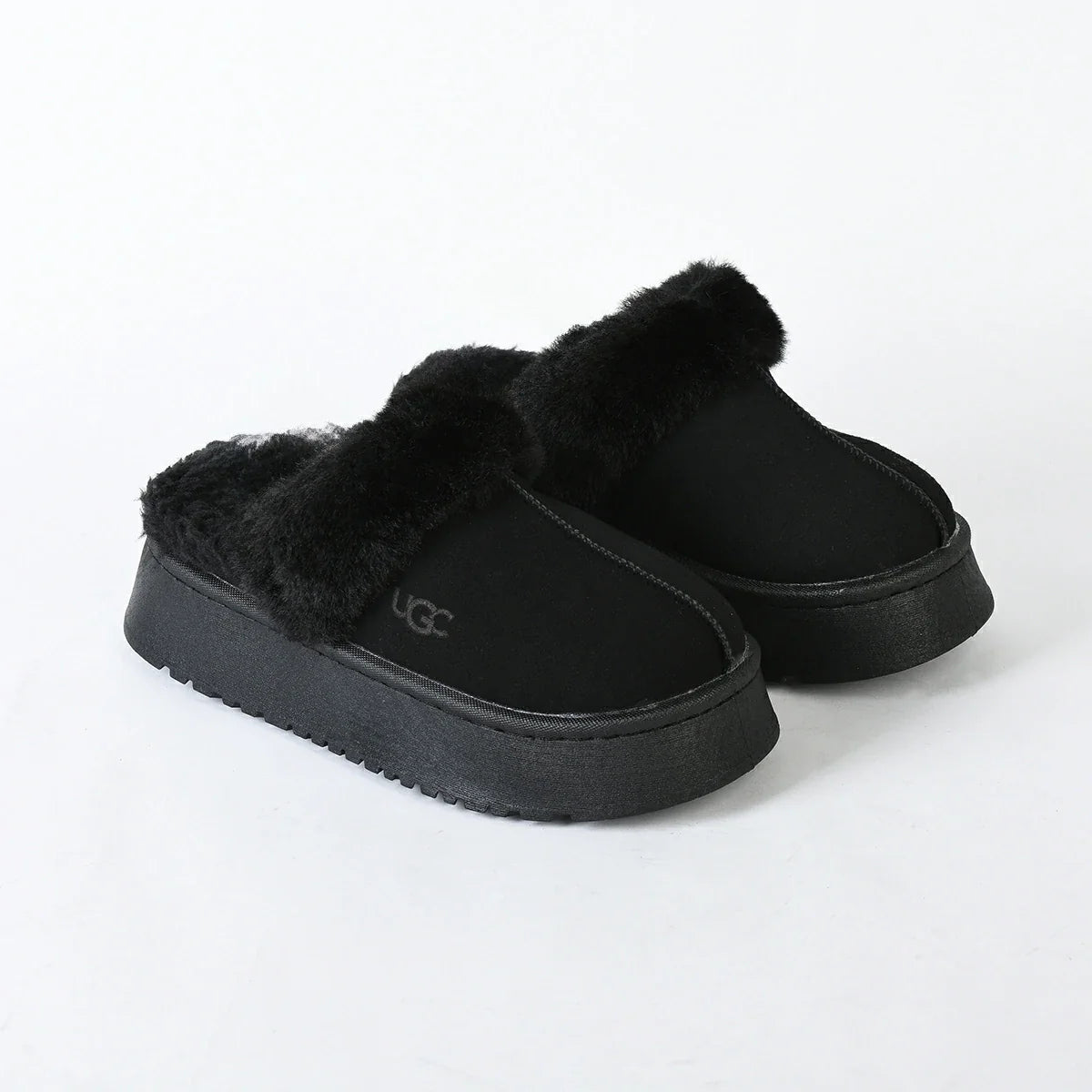 أجز مبطن فرو للنساء