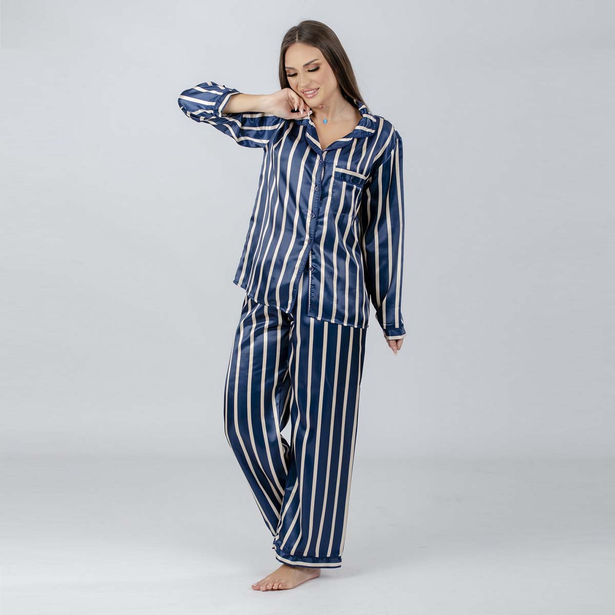 شيك شيك - طقم بيجاما ستان مخطط للنساء