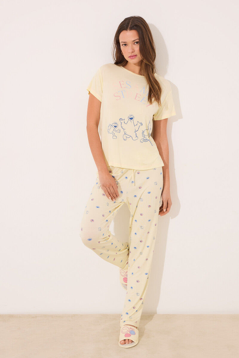 women'secret - Soft touch yellow viscose pajamas "Sesame Street" - sold by FIG