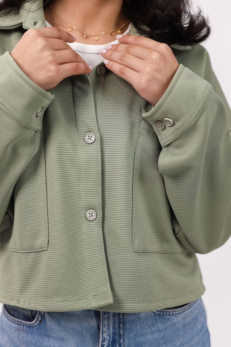 شيك شيك - تيشيرت قصير للنساء