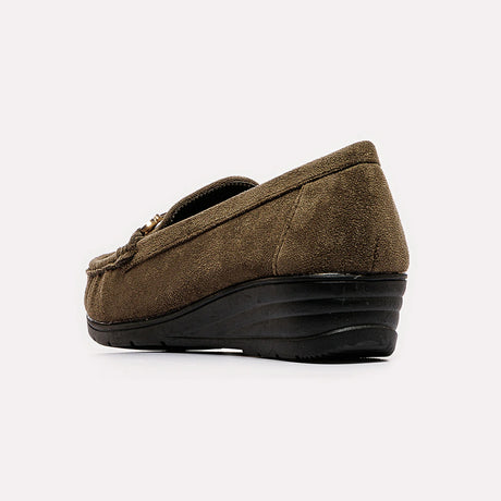 شو روم - حذاء للنساء