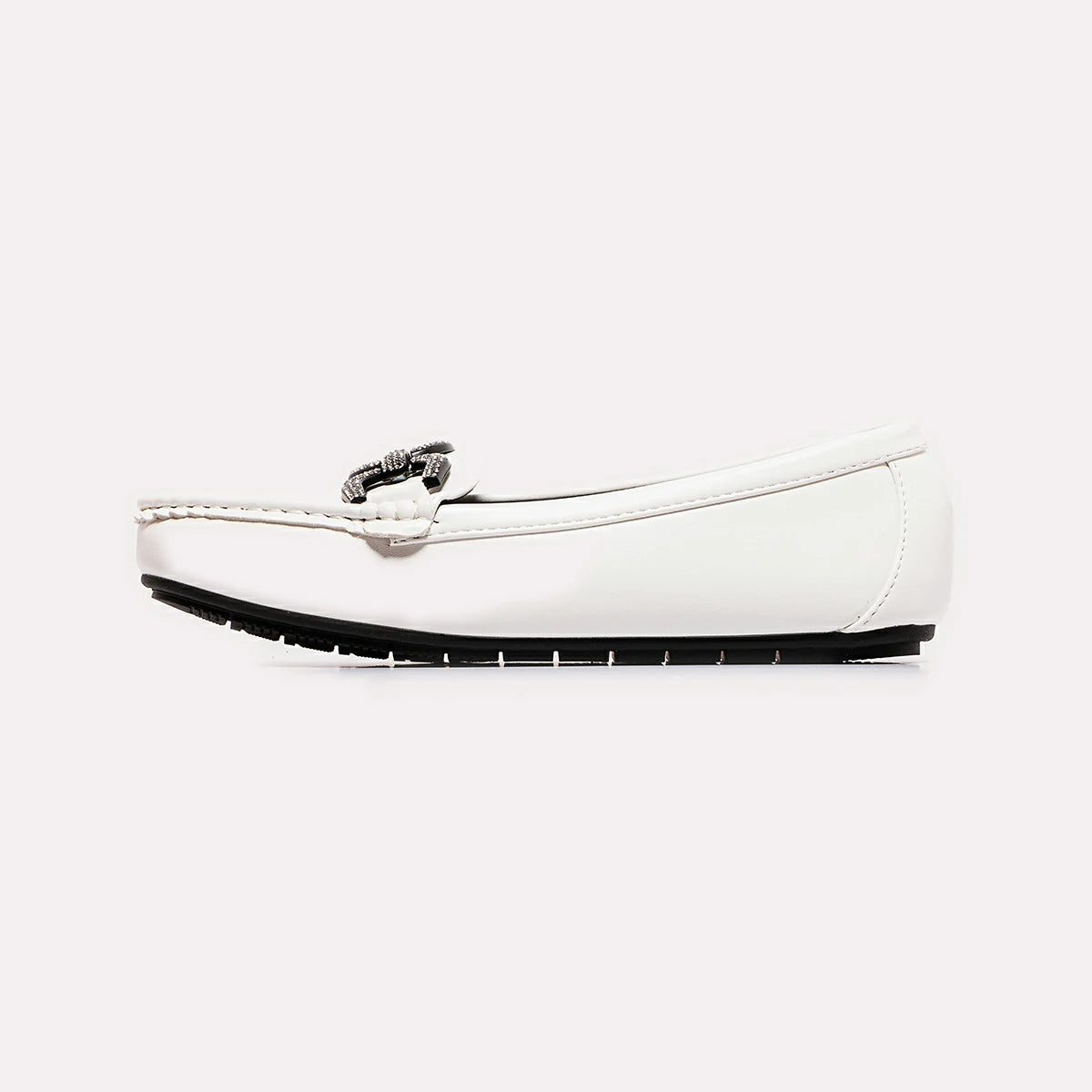 شو روم - حذاء للنساء