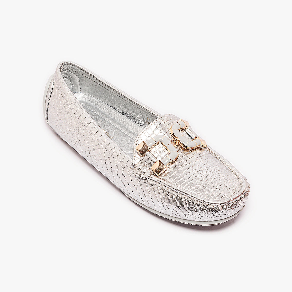 شو روم - حذاء للنساء